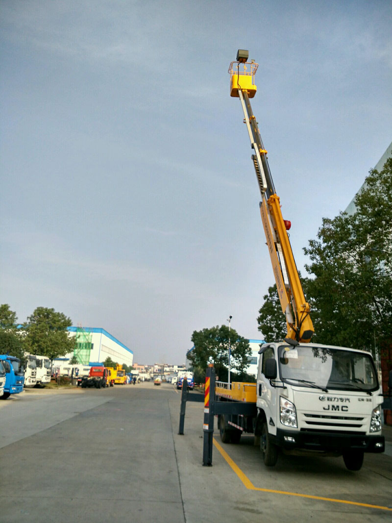 國五江鈴伸縮臂高空作業(yè)車(chē)(20米)