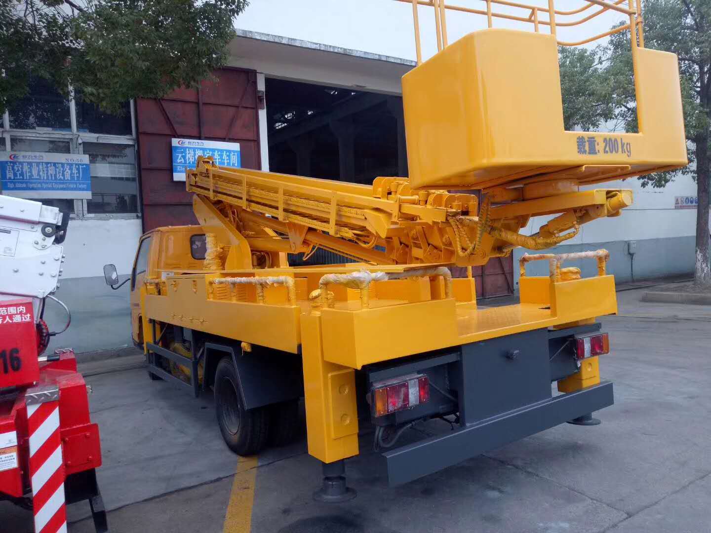 江鈴18米伸縮臂高空作業(yè)車(chē)
