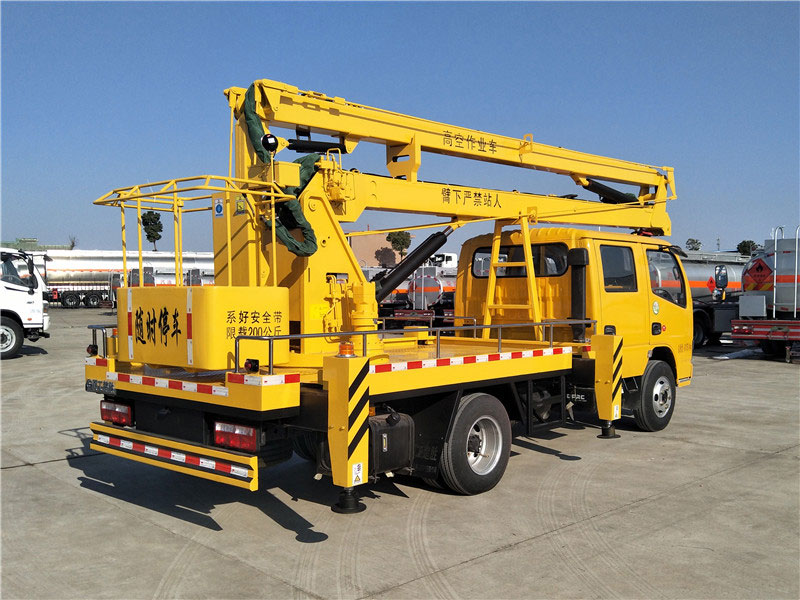 東風(fēng)多利卡14米高空作業(yè)車(chē)