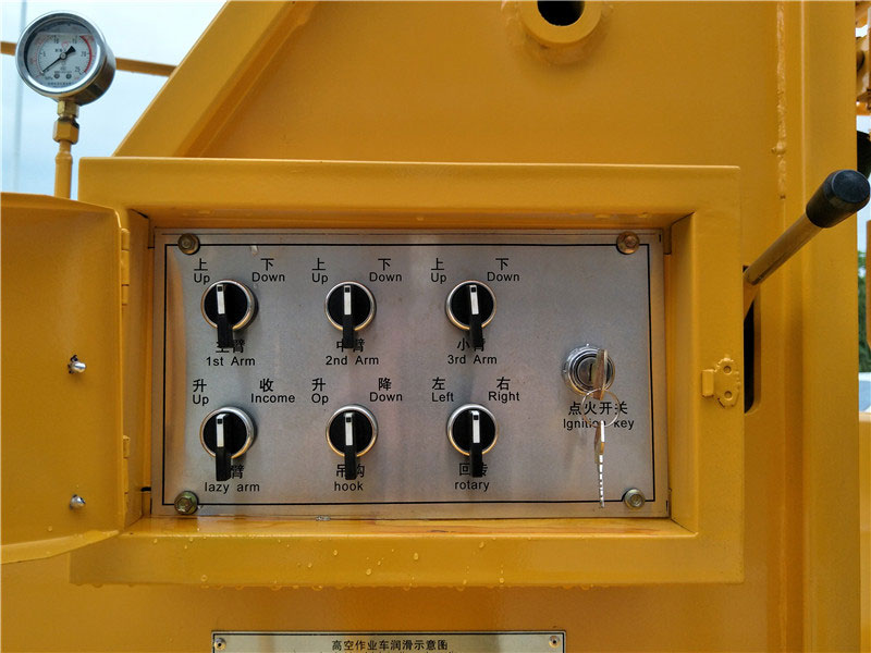 江淮18米高空作業(yè)車(chē)