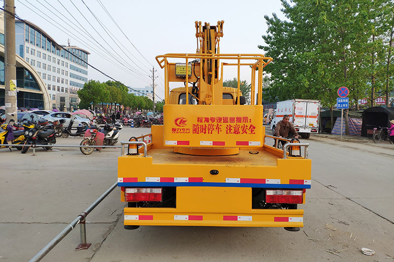 東風(fēng)12米高空作業(yè)車(chē)價(jià)格