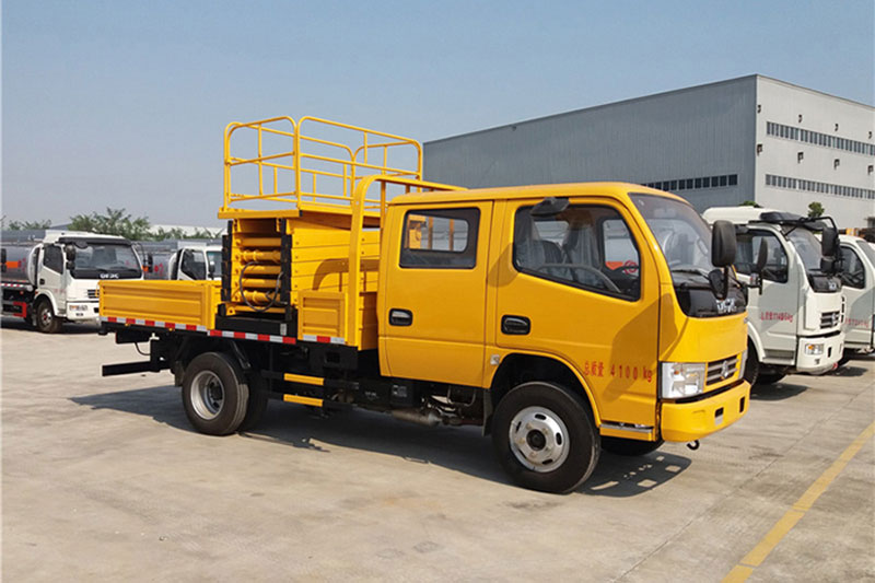 東風(fēng)12米剪叉式高空作業(yè)車(chē)