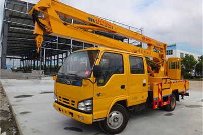 慶鈴五十鈴14米高空作業(yè)車(chē)