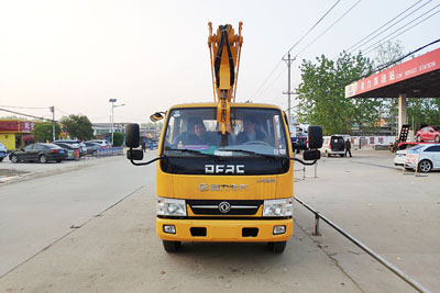 東風(fēng)12米高空作業(yè)車(chē)