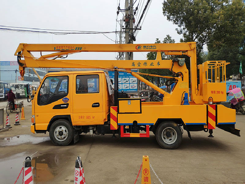 十幾萬(wàn)的江準14米高空作業(yè)車(chē) 性能強 性?xún)r(jià)高