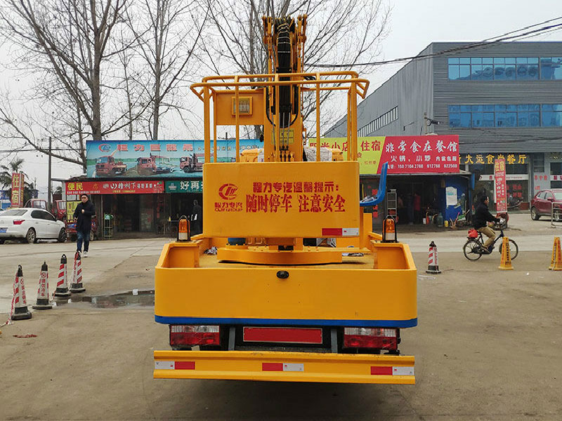 十幾萬(wàn)的江準14米高空作業(yè)車(chē) 性能強 性?xún)r(jià)高