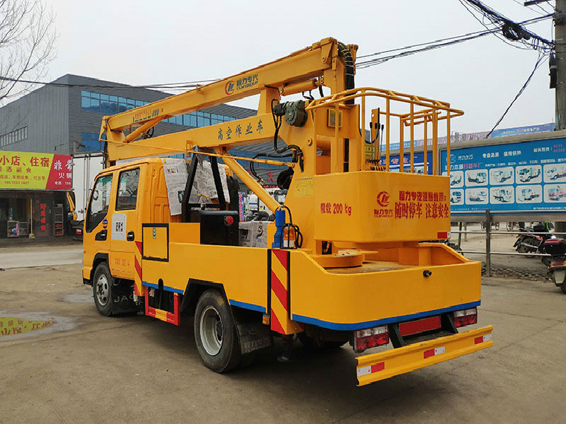 十幾萬(wàn)的江準14米高空作業(yè)車(chē) 性能強 性?xún)r(jià)高