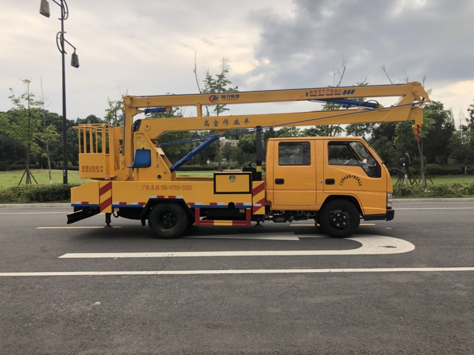江鈴16米高空作業(yè)車(chē)