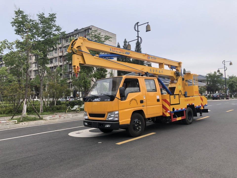 江鈴16米高空作業(yè)車(chē)