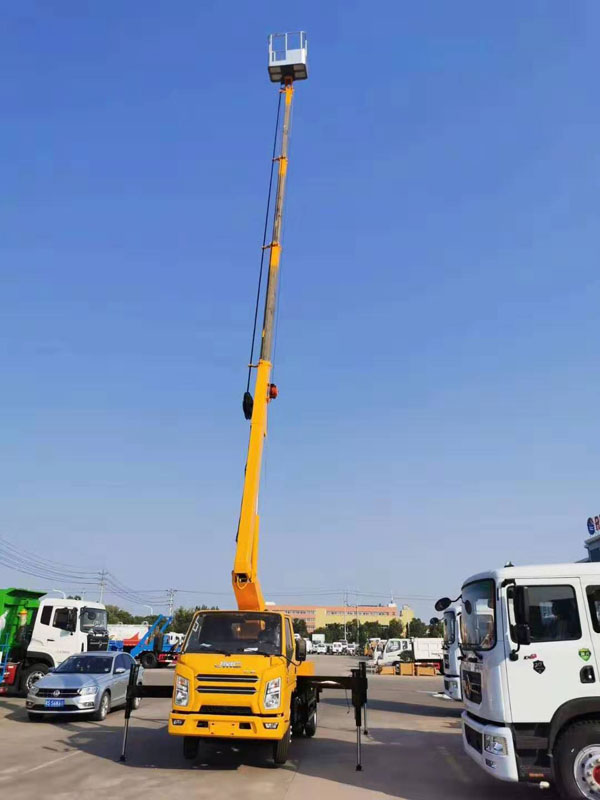 江鈴國六藍牌22米伸縮臂高空作業(yè)車(chē)