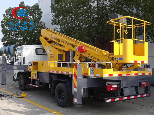 江鈴20米伸縮臂高空作業(yè)車(chē)