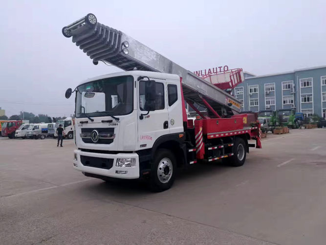 東風(fēng)多利卡38-45米D9高空云梯搬家作業(yè)車(chē)