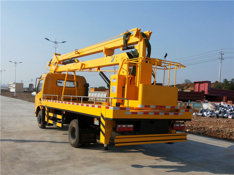 東風(fēng)多利卡18米高空作業(yè)車(chē)國五型