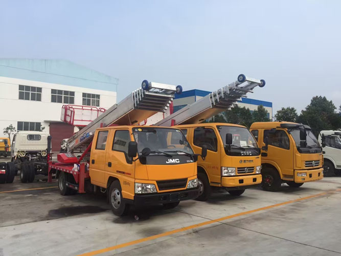 江鈴順達28米高空云梯搬家作業(yè)車(chē)
