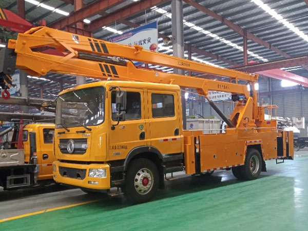 雙排座20米折疊臂高空作業(yè)車(chē)