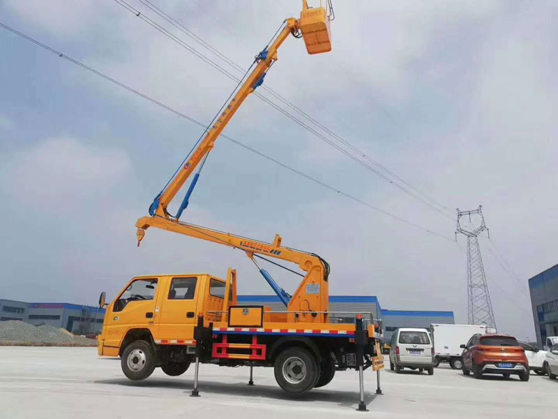 江鈴順達12米藍牌高空作業(yè)車(chē)國六