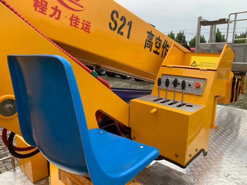 全新江鈴國六藍牌直臂高空作業(yè)車(chē)報價(jià)