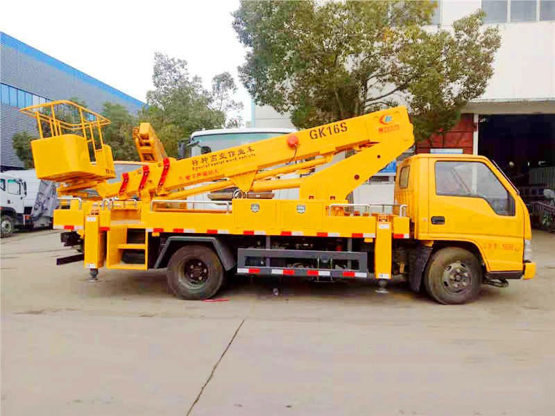 順達18米直臂式高空作業(yè)車(chē)動(dòng)態(tài)