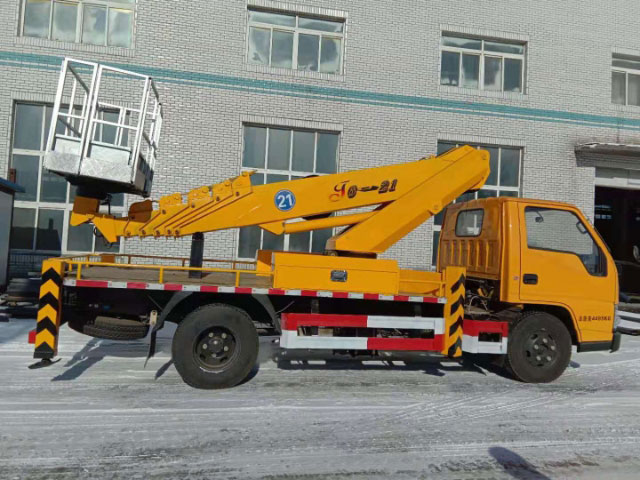 國六江鈴21米高空作業(yè)車(chē)-可上藍牌