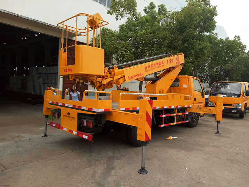 江鈴藍牌12-16米高空作業(yè)車(chē)