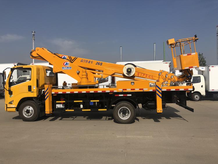 國六江鈴26米直臂式高空作業(yè)車(chē)