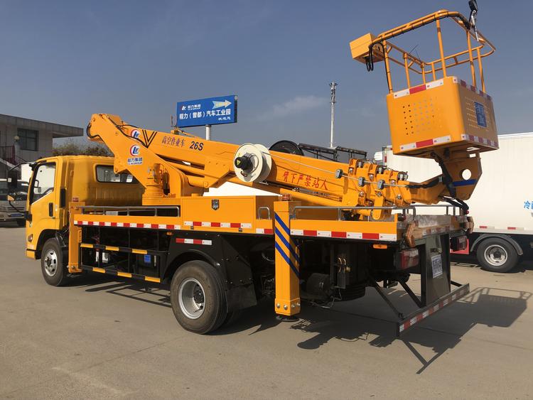 國六江鈴26米直臂式高空作業(yè)車(chē)
