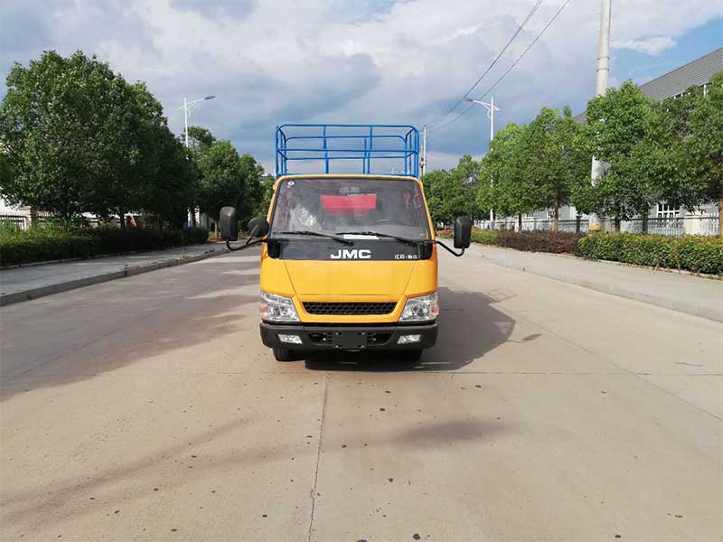 江鈴10米升降平臺式高空作業(yè)車(chē)