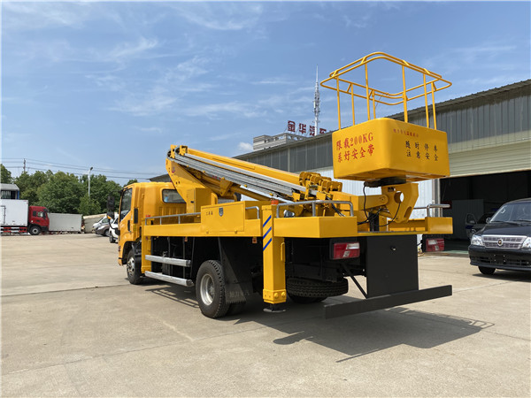 國六江鈴22米伸縮臂高空作業(yè)車(chē)