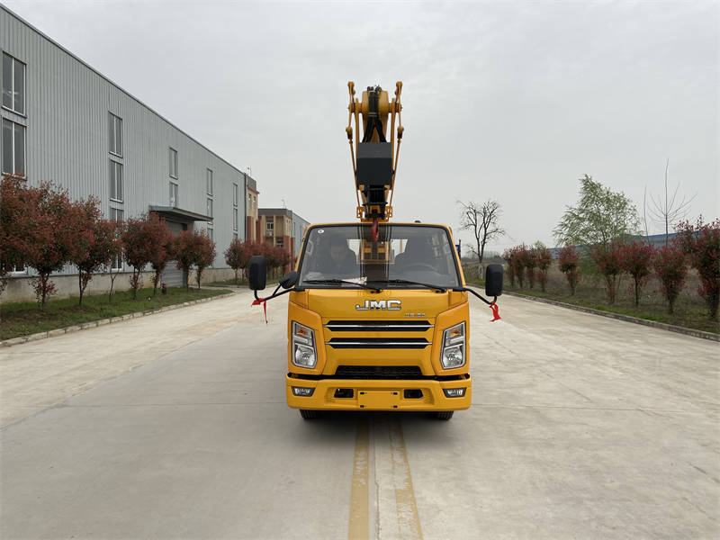 藍牌江鈴順達雙排折疊臂13米高空作業(yè)車(chē)