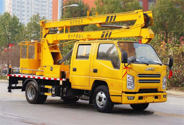 藍牌江鈴16米曲臂高空作業(yè)車(chē)