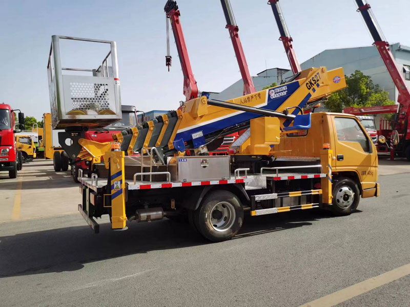 江鈴藍牌27M直臂伸縮式高空作業(yè)車(chē)-CL5042JGKA6DS