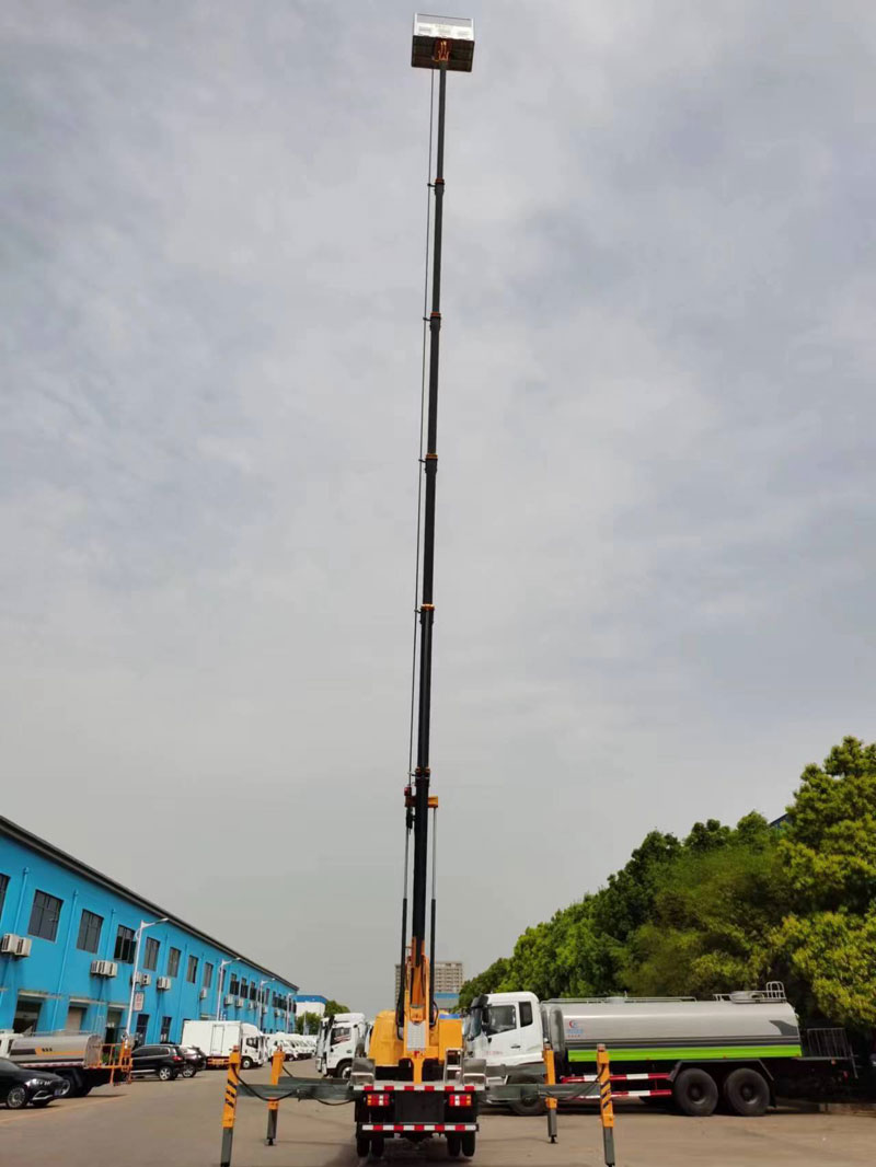 藍牌27米直臂伸縮式高空作業(yè)車(chē)-CL5042JGKA6DS